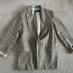 Zara beige/grey blazer. Only worn twice. Good condition